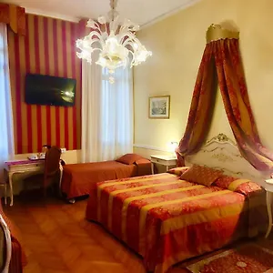 Mezzo Pozzo 2* Benátky