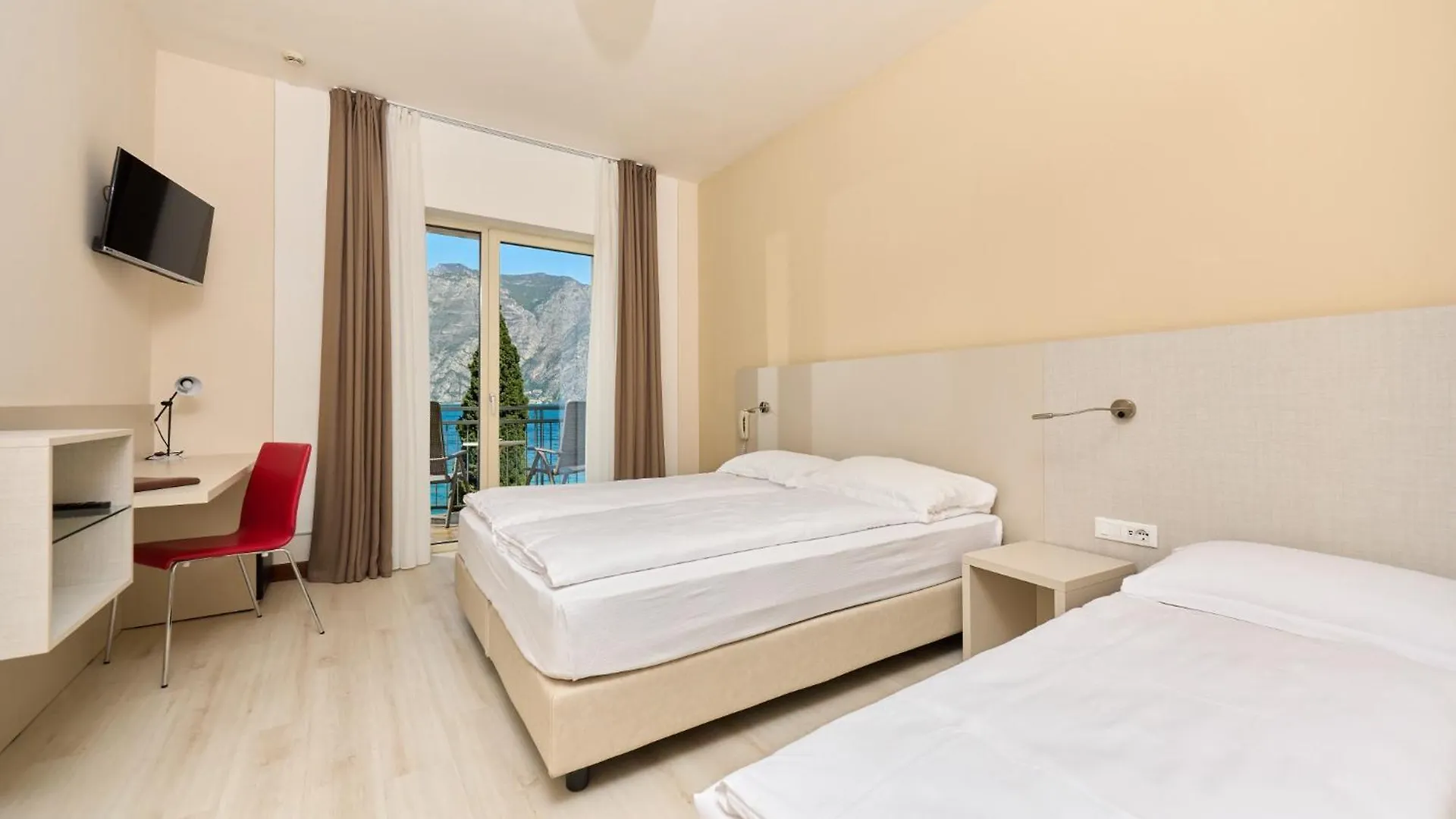 Hotel Astoria - 3Stelle S Malcesine Italien
