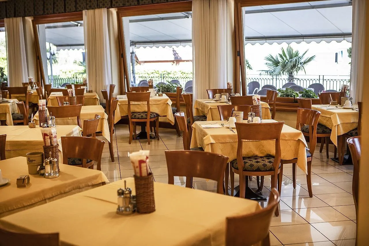 ***  Hotel Astoria - 3Stelle S Malcesine Italien